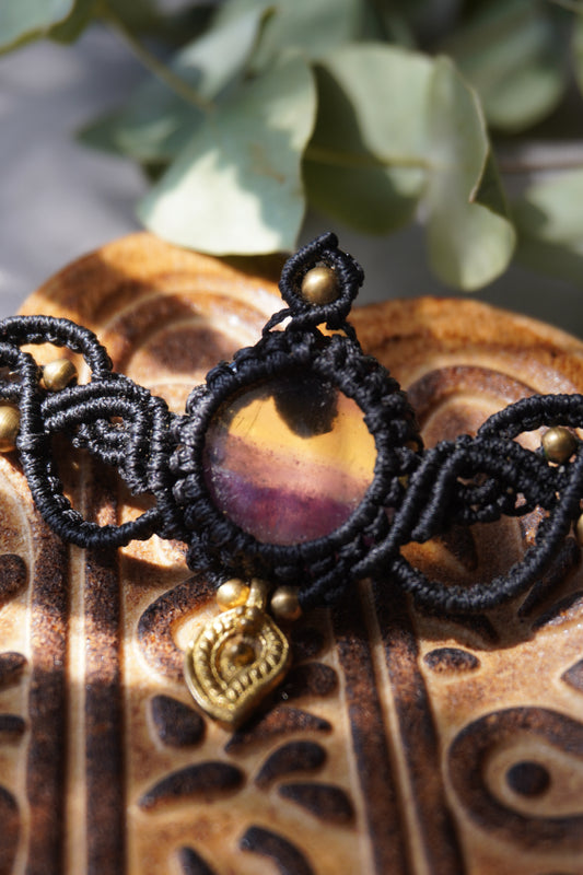 Gargantilla Joti · Fluorita natural en macramé