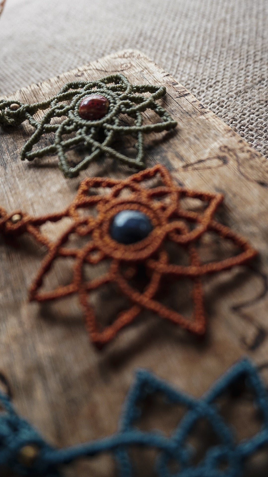 Colgante Mandala con Cuenta de Cerámica