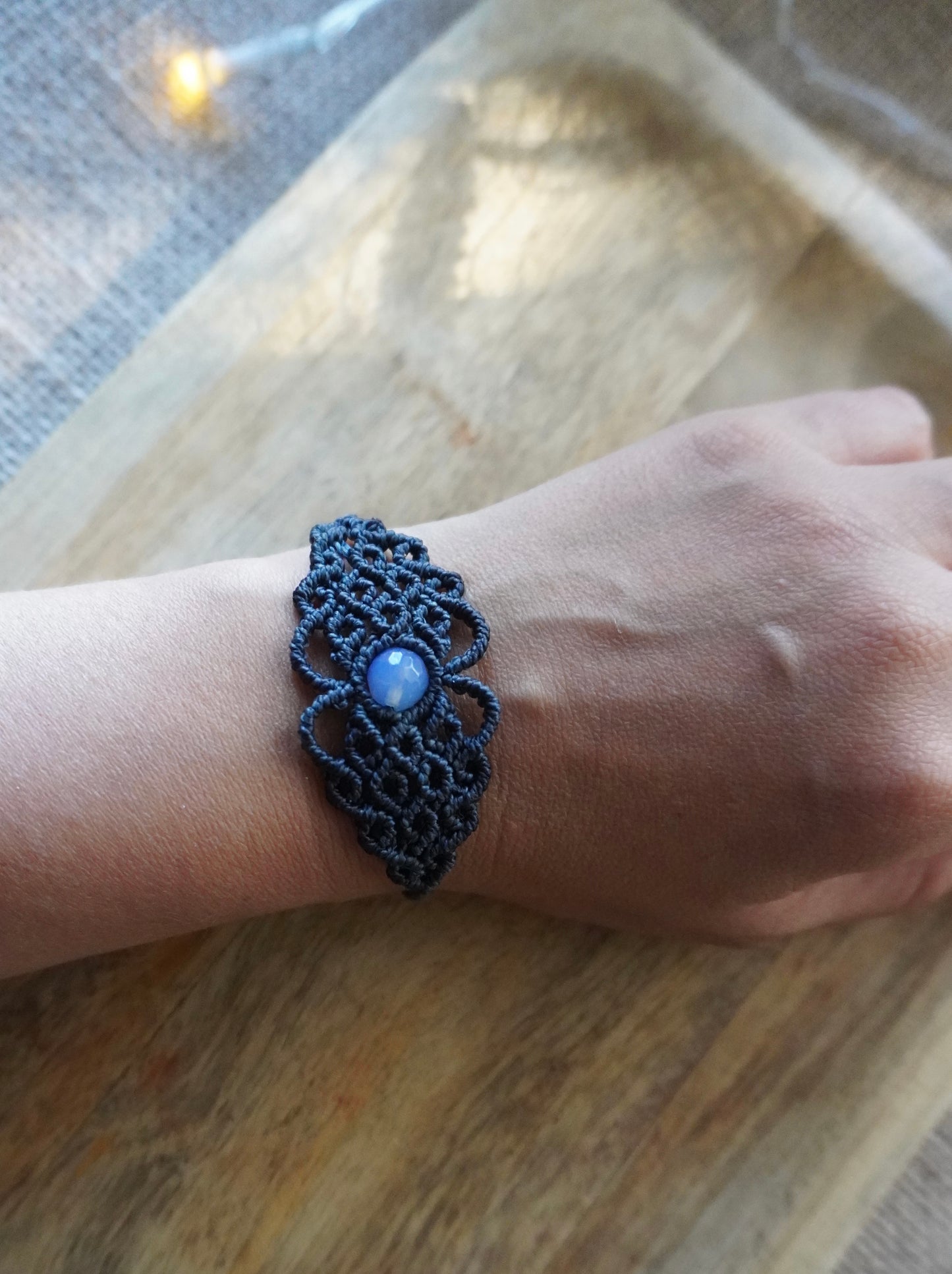 Brazalete boho en macrame