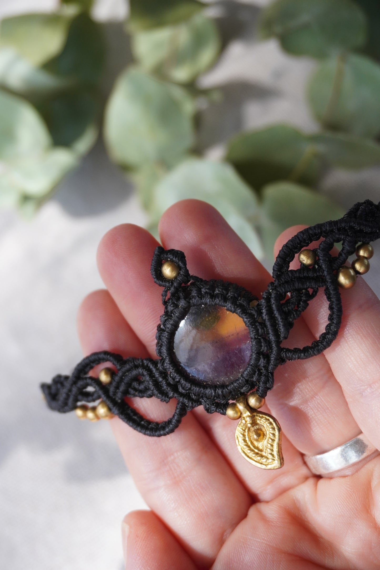Gargantilla Joti · Fluorita natural en macramé