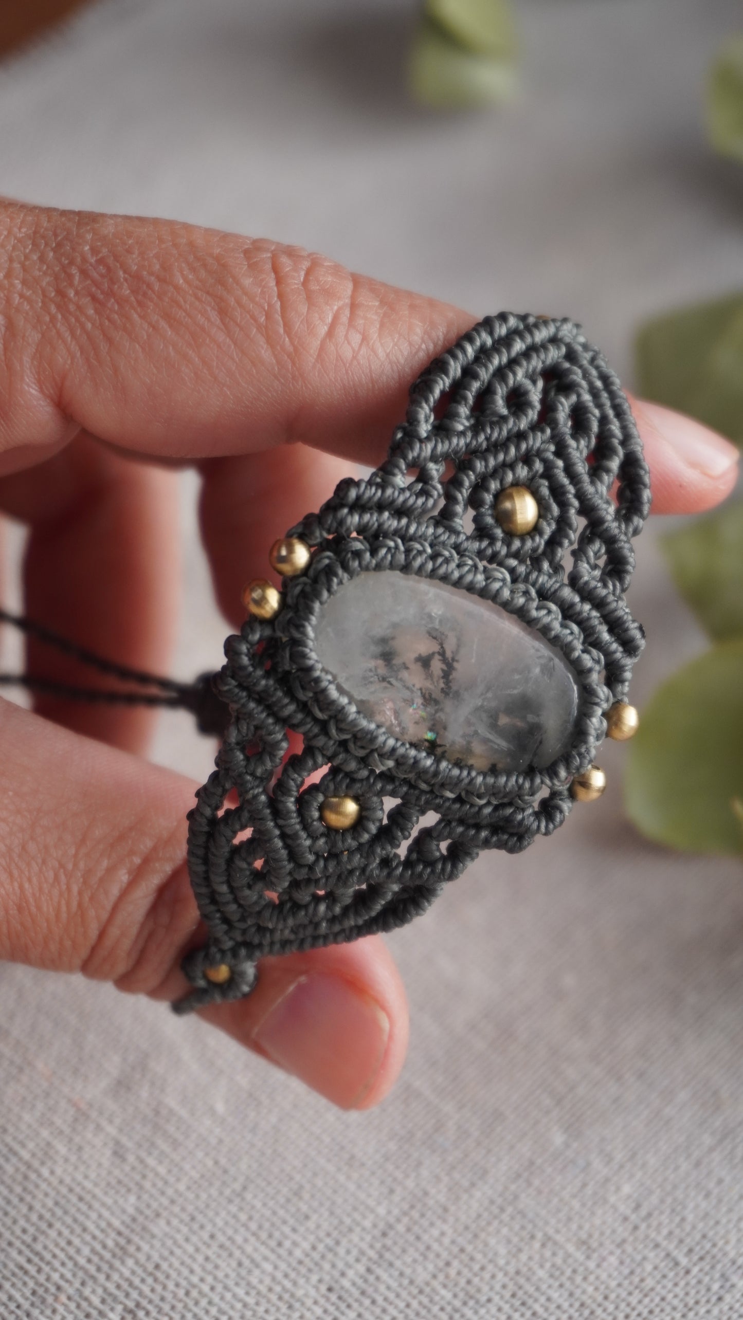 Pulsera Forêt Pétrifiée · Ágata Dendrítica y Macramé