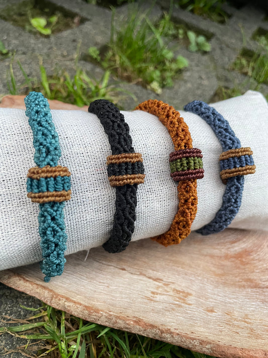 Pulsera tubular de macramé unisex – 4 colores